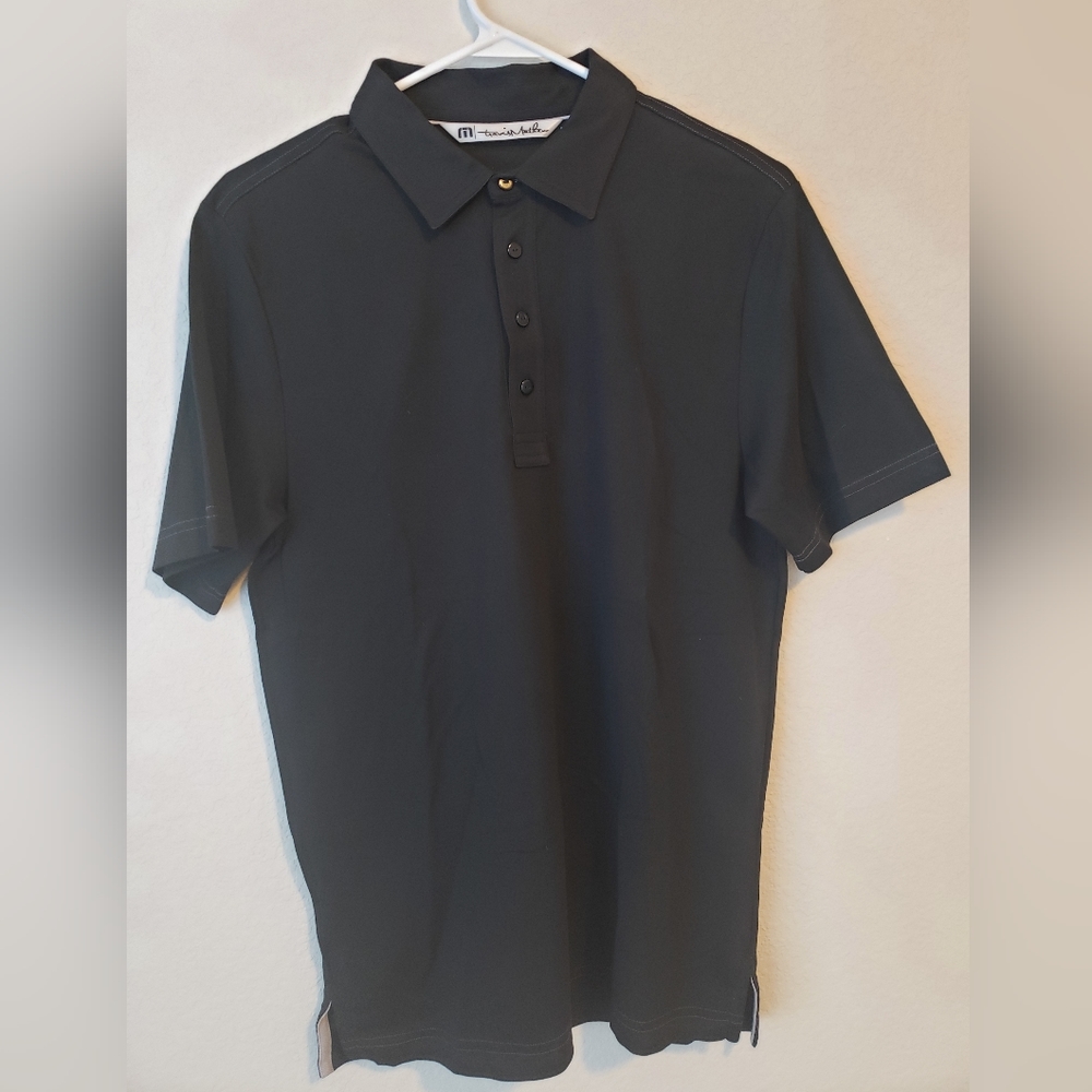 NWT Men's Travis Mathew Polo. Size Small